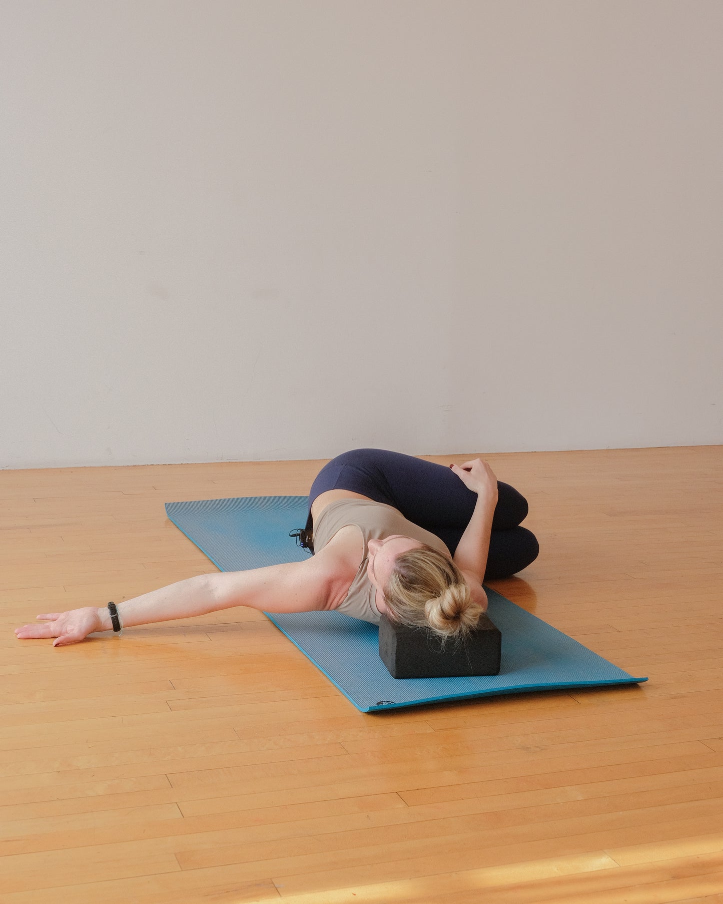 KNEES: UNLEASHED RITUAL